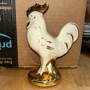 Vintage Collectible Rooster Chicken Figure Porcelain